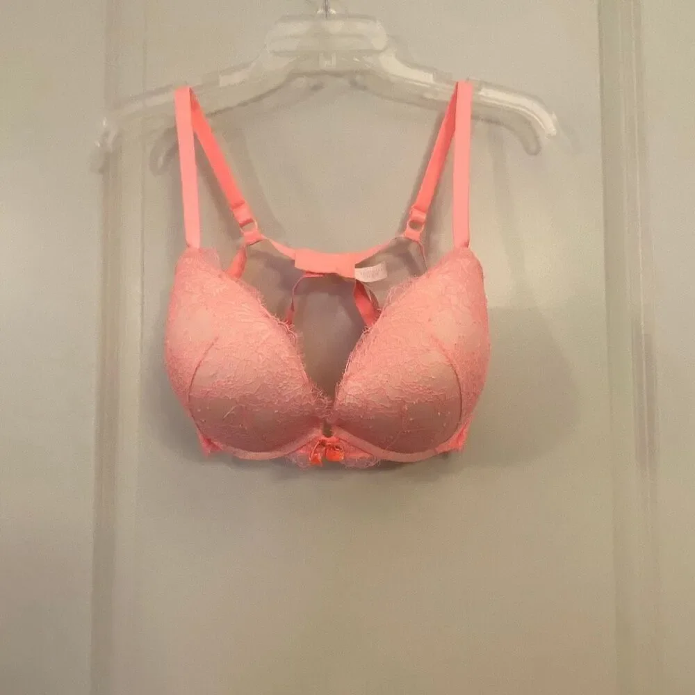 Victoria’s Secret push up Bra size 36DD
